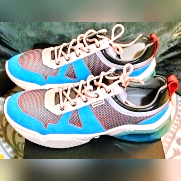 BRAND NEW Coach sneakers, size men's 10D, blue, red, and cream in color. - Picture 7 of 8